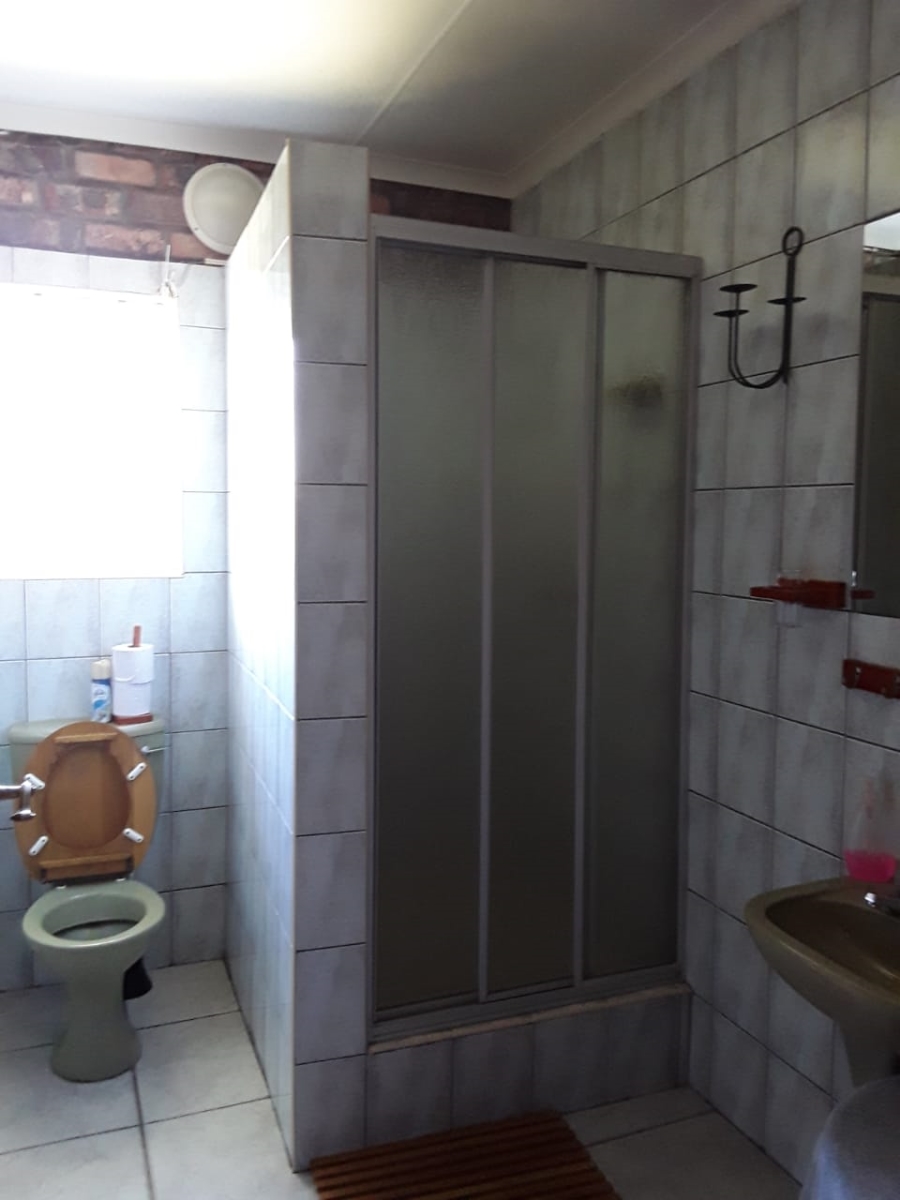 Commercial Property for Sale in Kabeljauws Eastern Cape